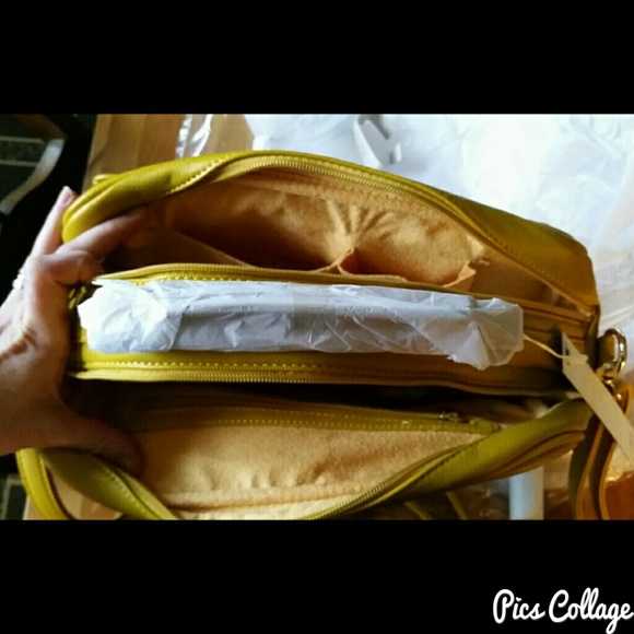 MOVING SALE!  Mustard Satchel - Picture 5 of 7